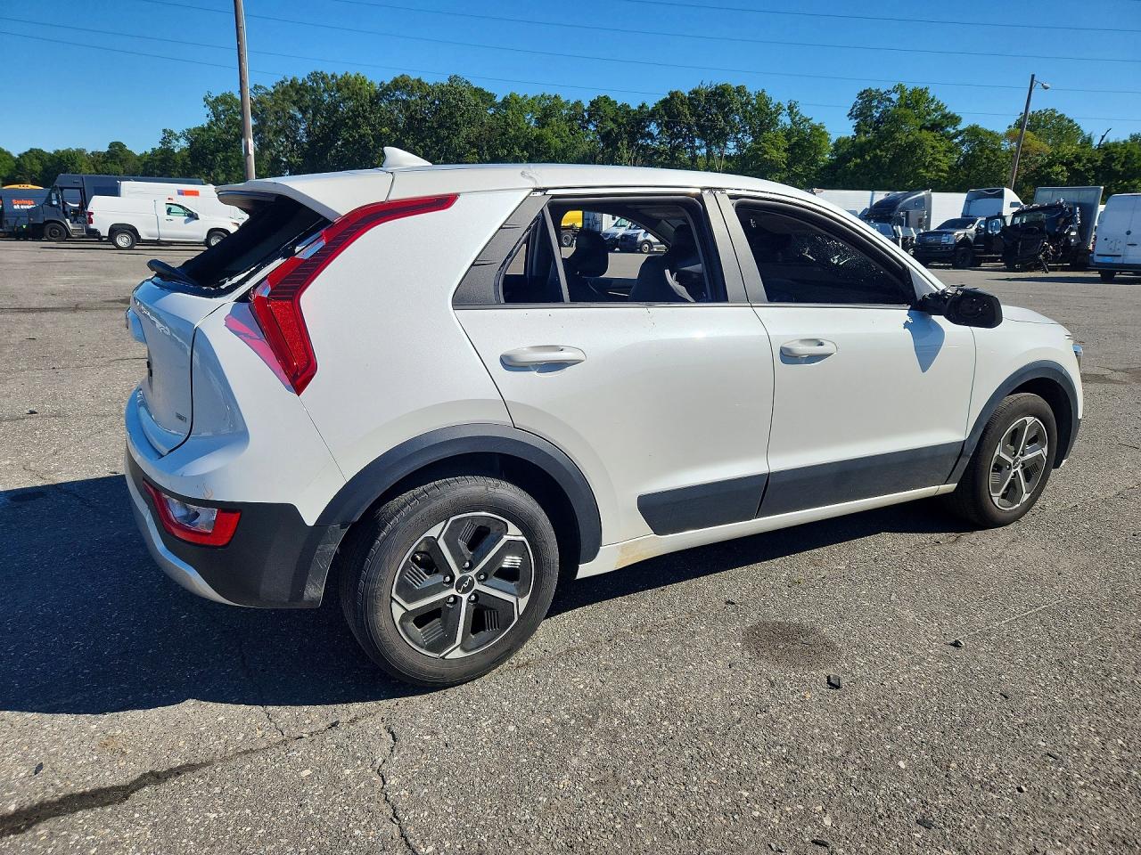 2026 KIA NIRO LX — снимка 3