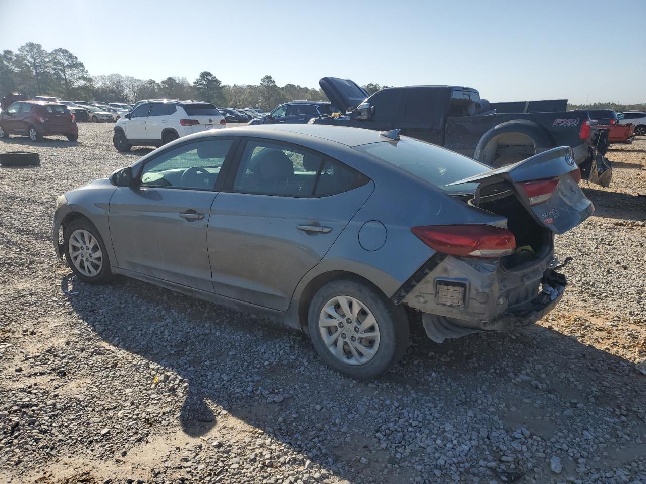 2017 HYUNDAI ELANTRA SE — снимка 2