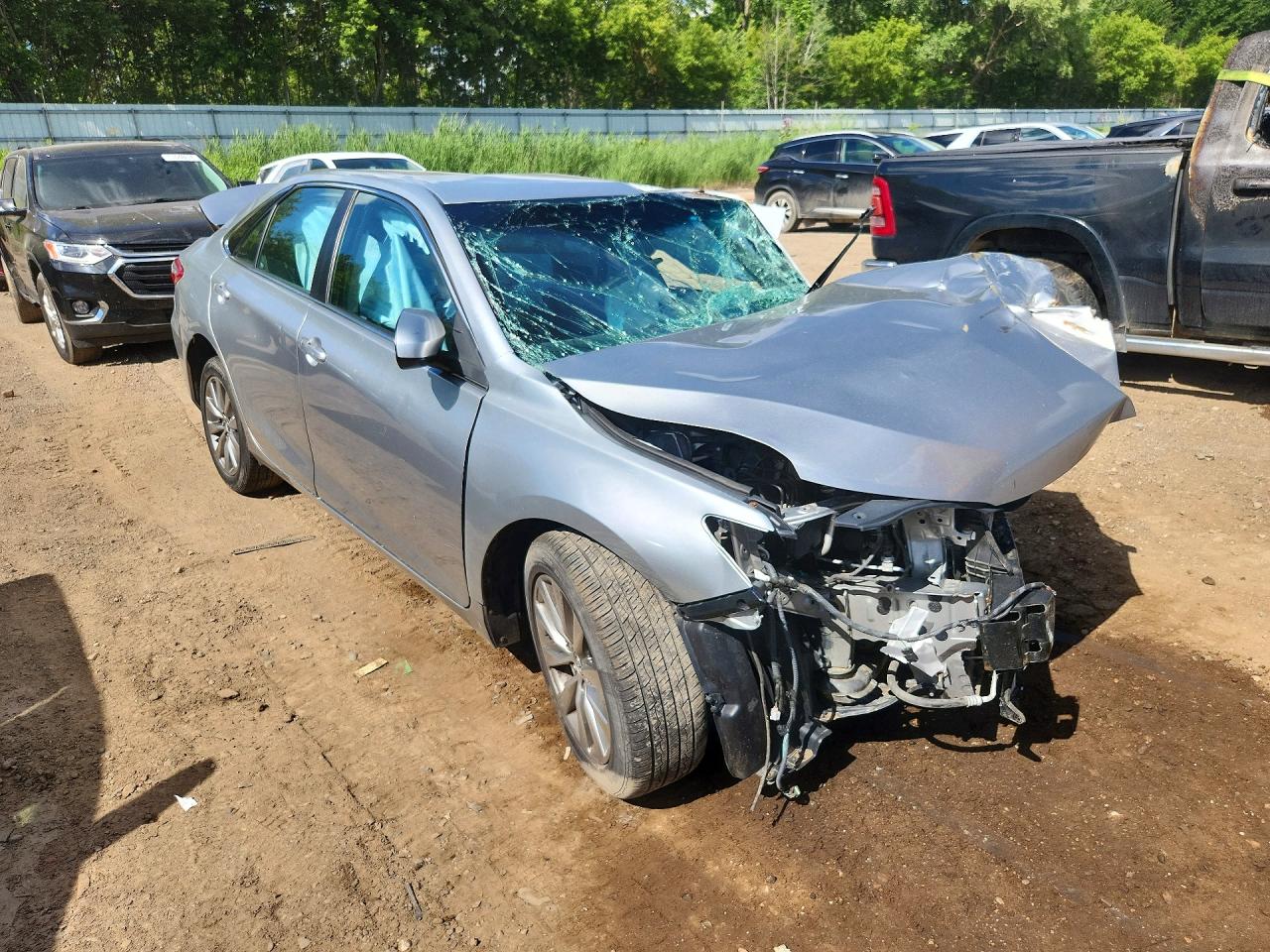 2016 TOYOTA CAMRY XLE — снимка 4