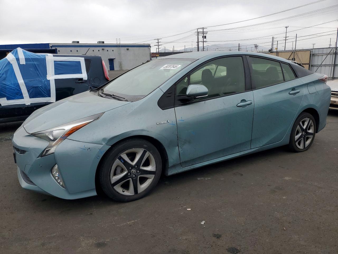 2017 TOYOTA PRIUS THREE TOURING