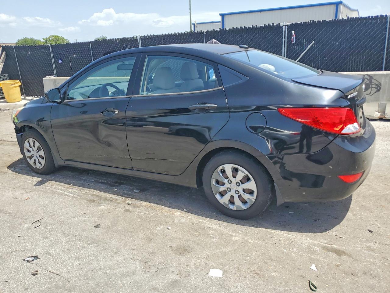 2016 HYUNDAI ACCENT SE — снимка 2