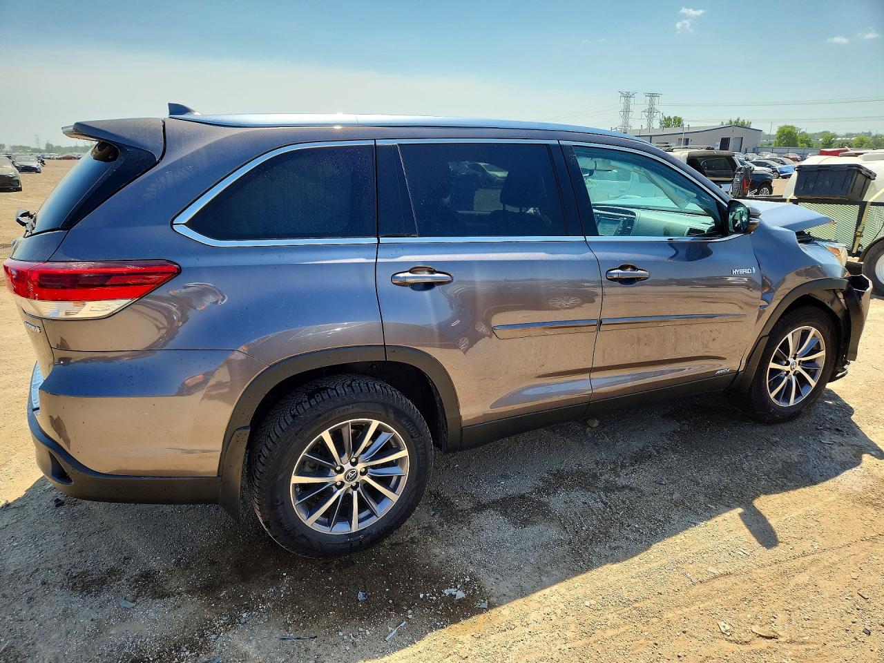 2019 TOYOTA HIGHLANDER HYBRID XLE — снимка 3