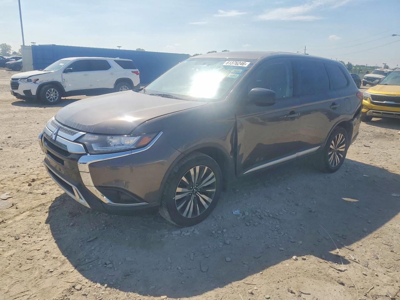 2020 MITSUBISHI OUTLANDER ES
