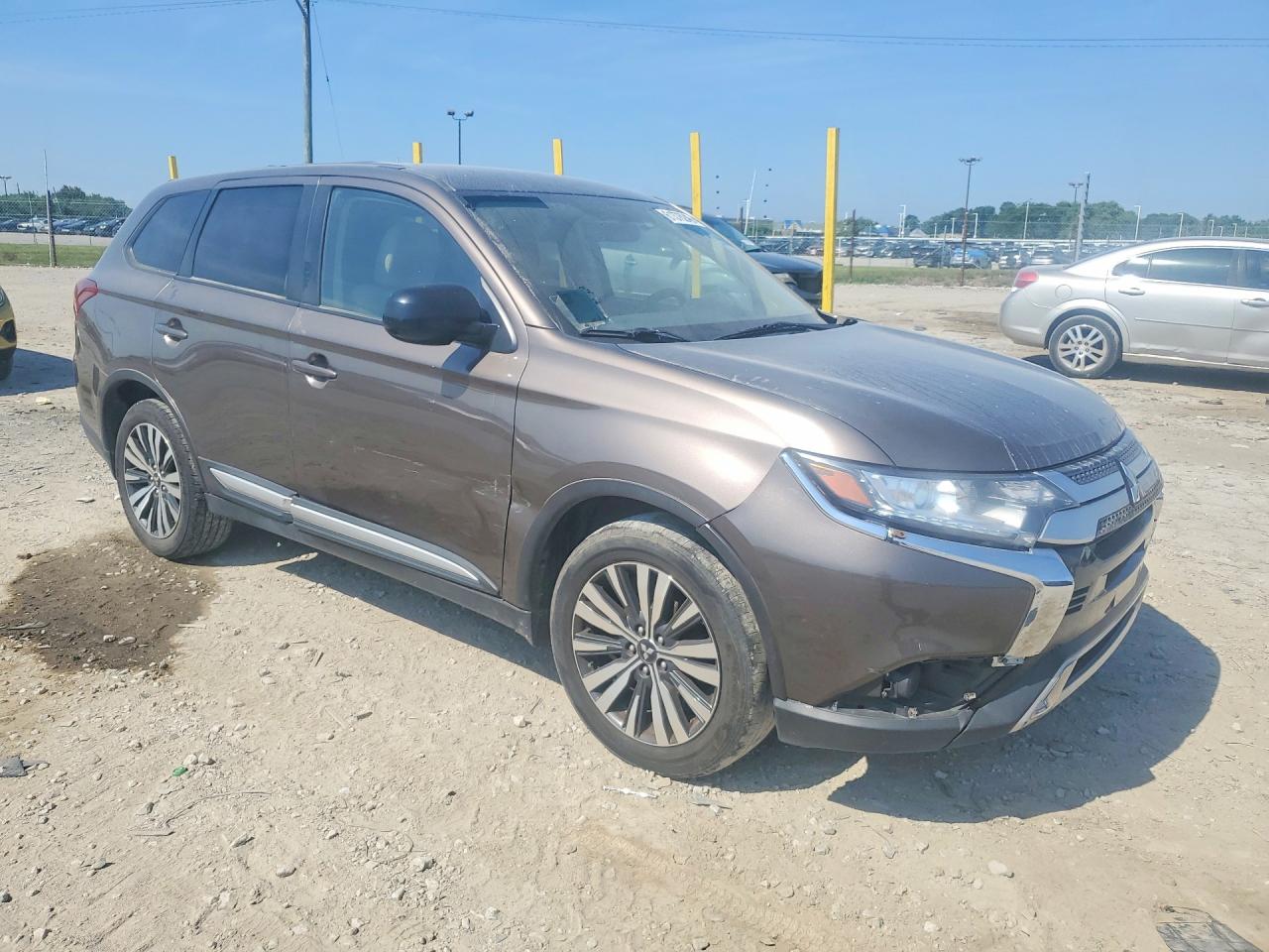 2020 MITSUBISHI OUTLANDER ES — снимка 4