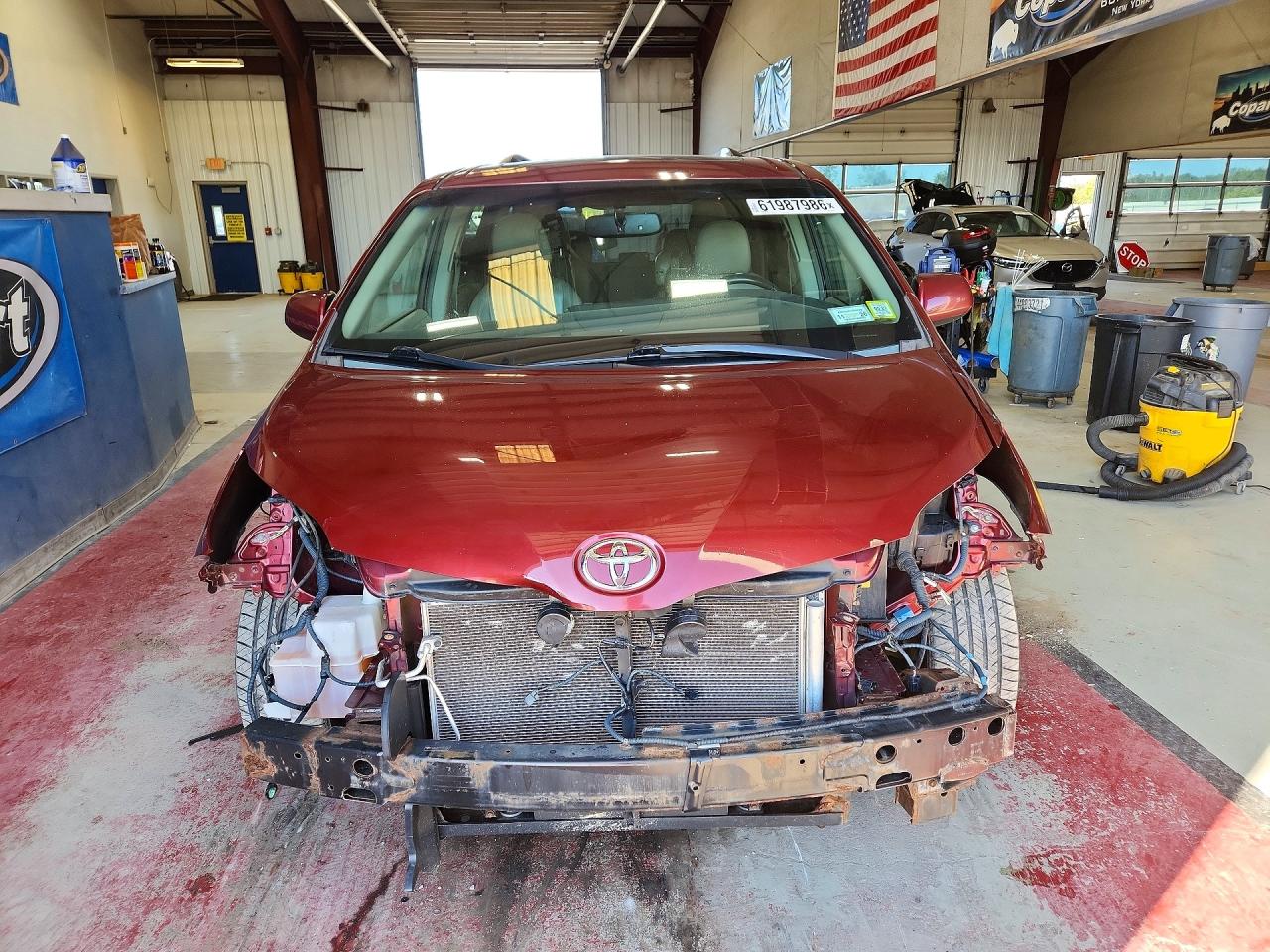 2015 TOYOTA SIENNA XLE 8-PASSENGER — снимка 5