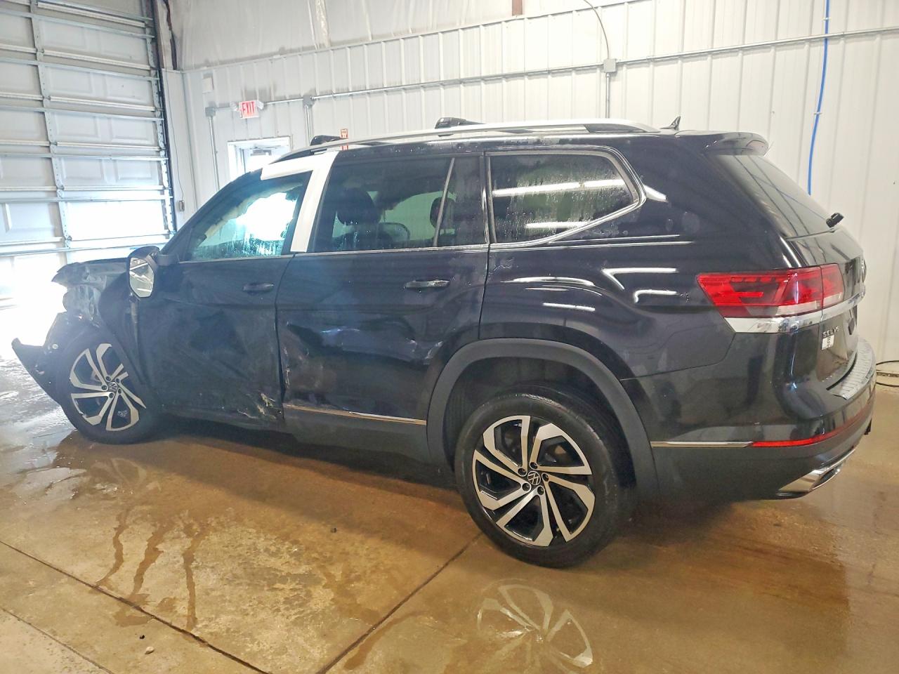 2022 VOLKSWAGEN ATLAS SEL — снимка 2