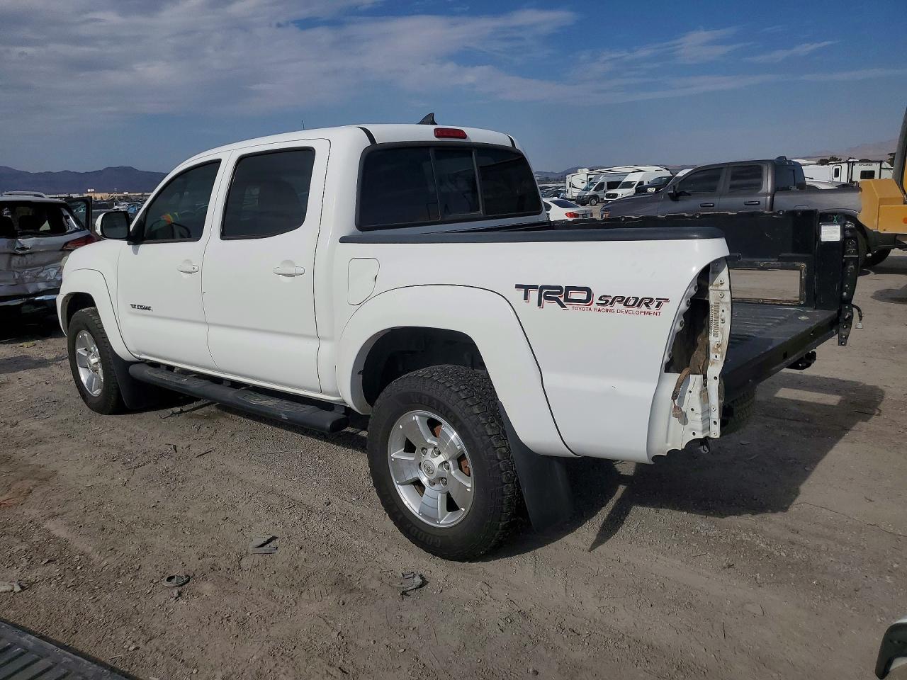 2015 TOYOTA TACOMA DOUBLE CAB PRERUNNER — снимка 2