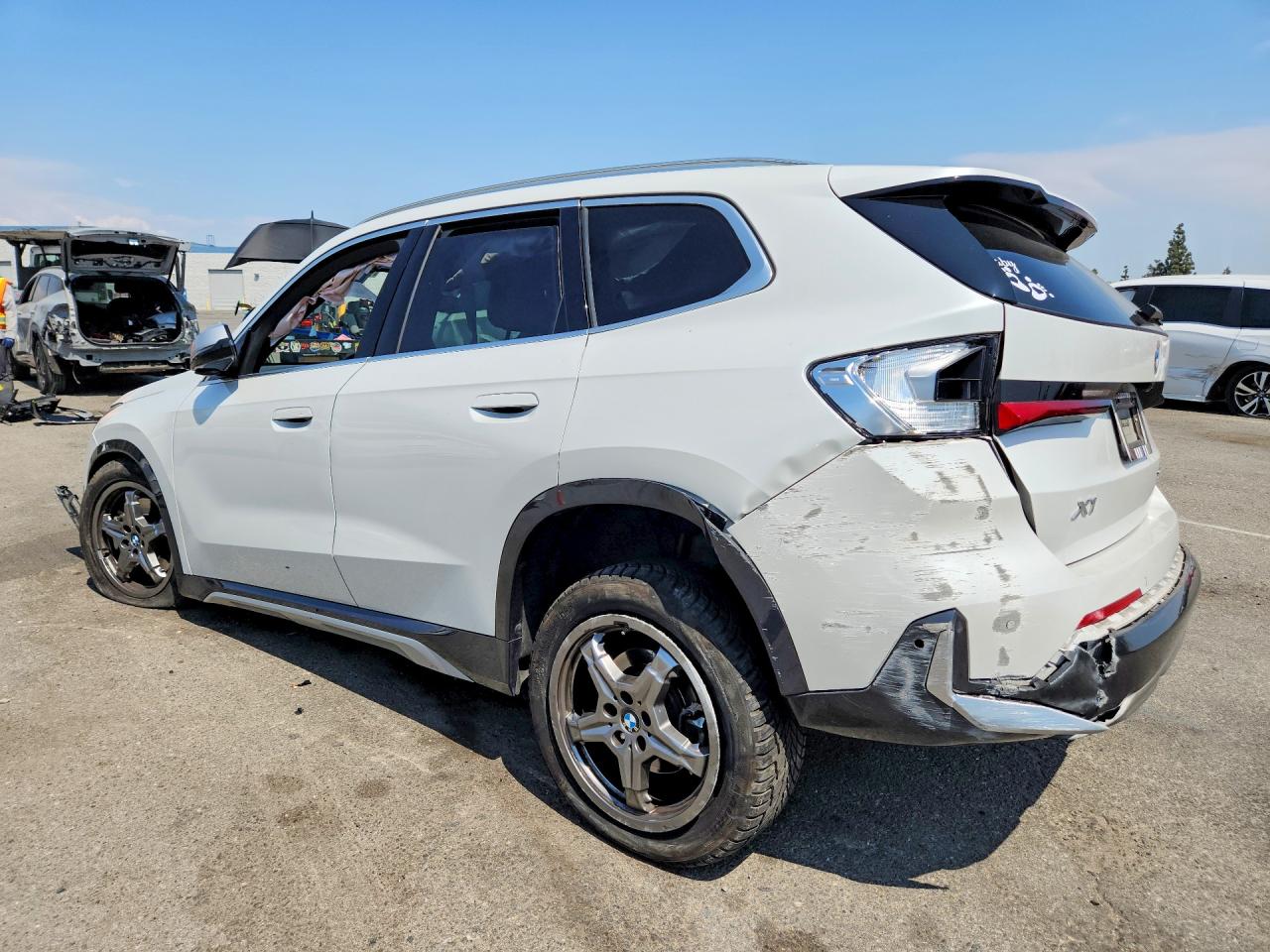 2023 BMW X1 XDRIVE28I — снимка 2