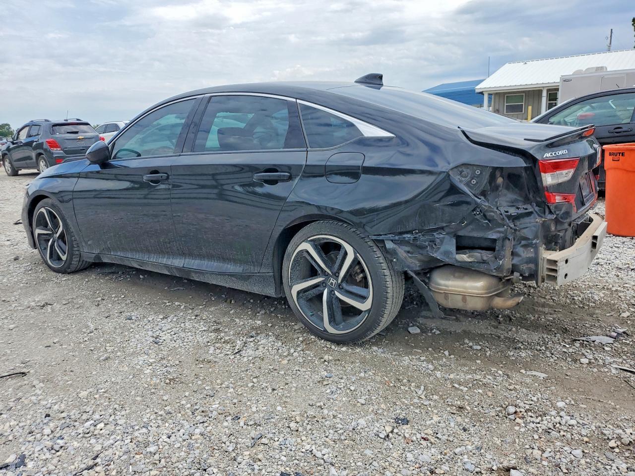 2018 HONDA ACCORD SPORT — снимка 2
