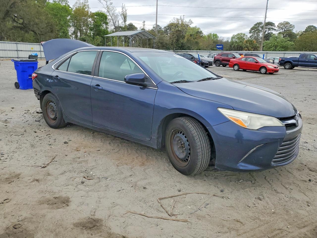 2015 TOYOTA CAMRY LE — снимка 4
