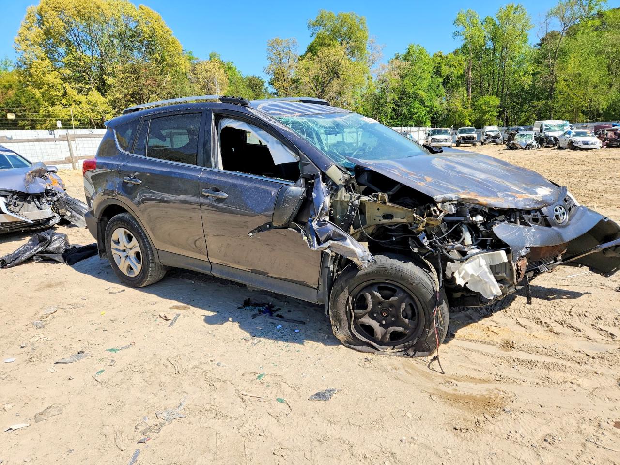 2015 TOYOTA RAV4 LE — снимка 4