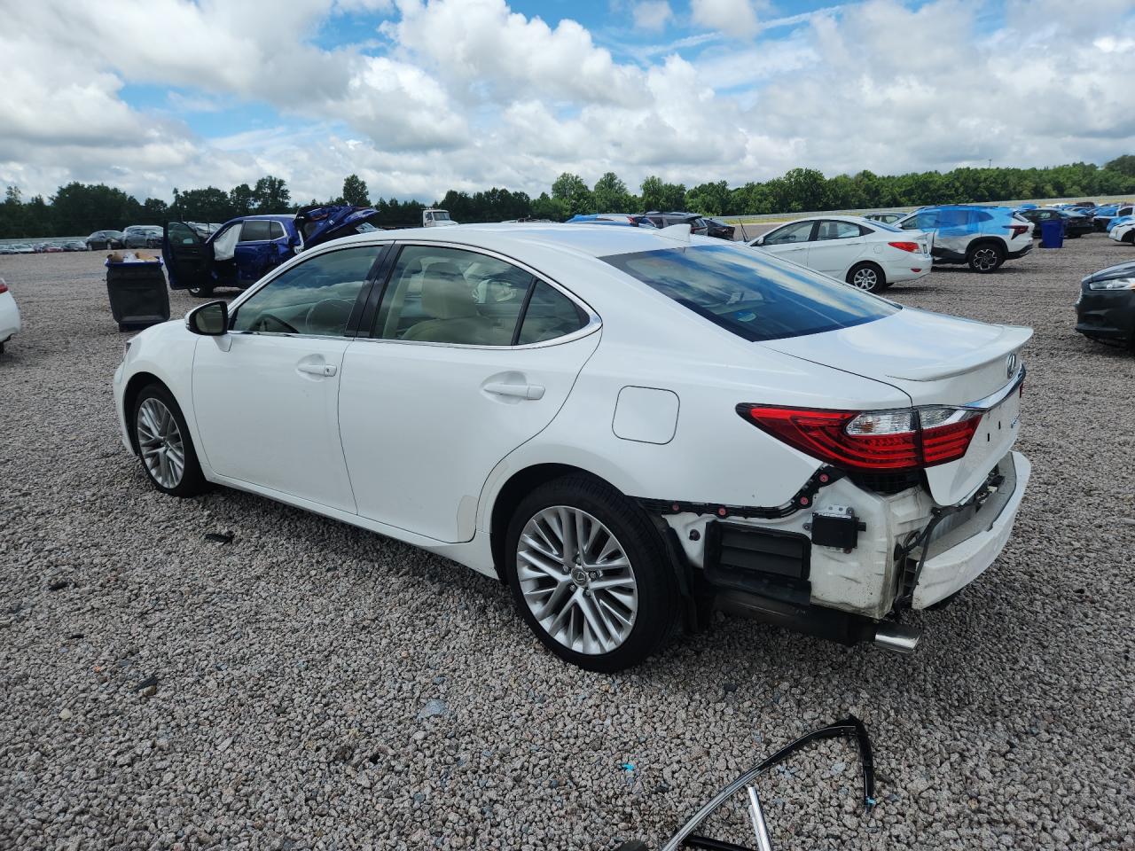 2015 LEXUS ES 350 — снимка 2
