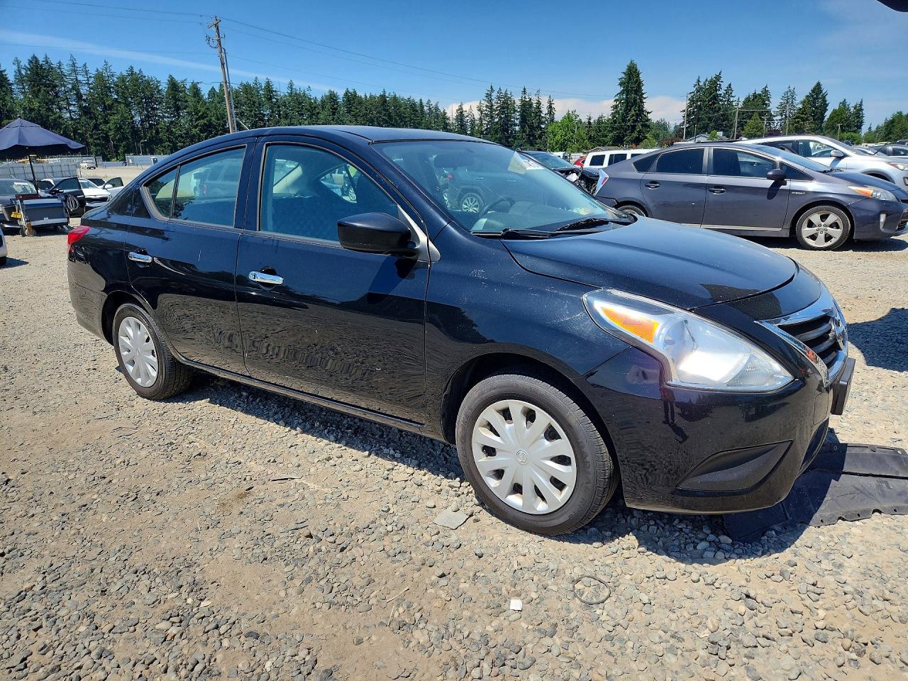 2018 NISSAN VERSA SV — снимка 4