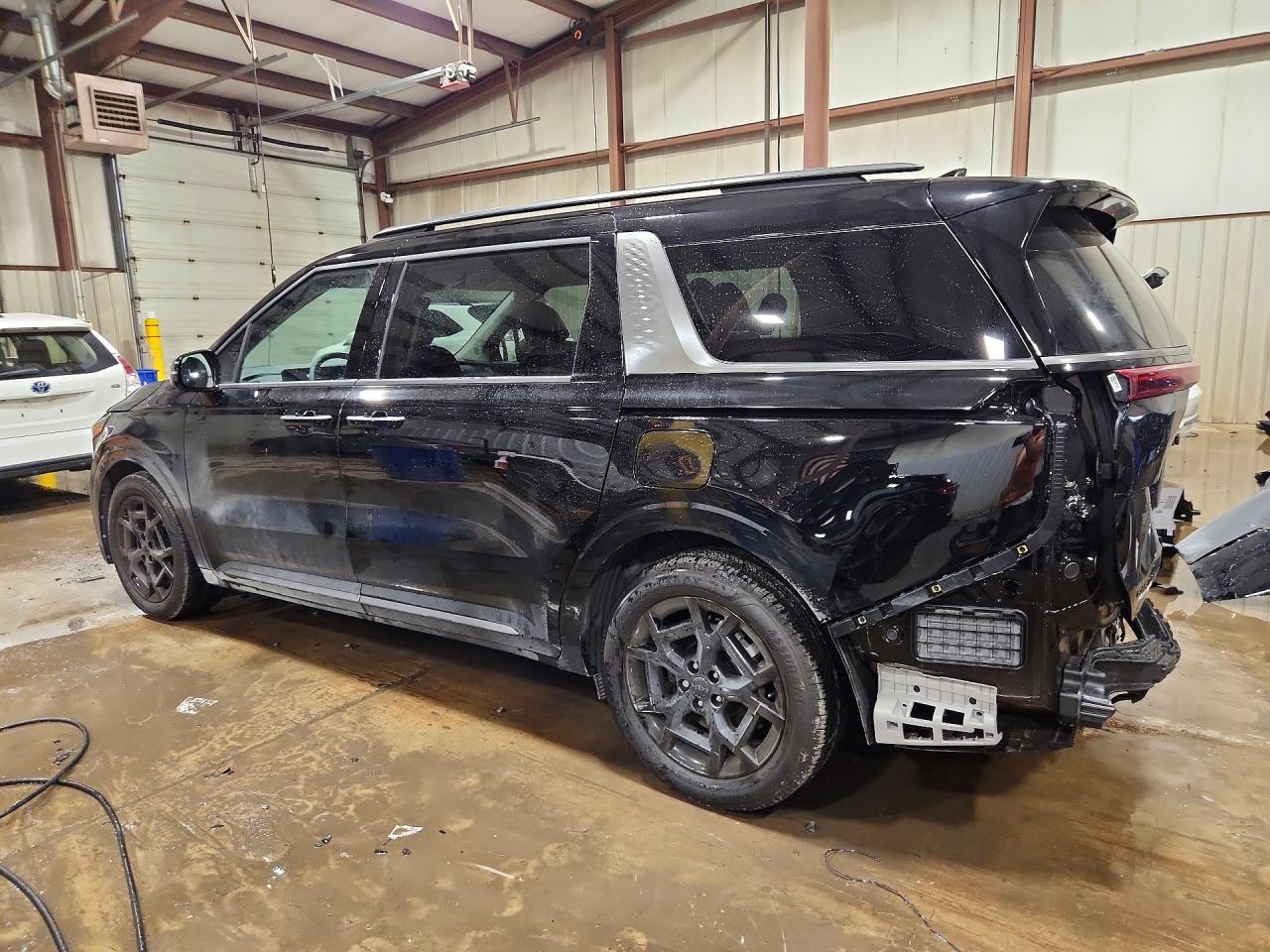 2026 KIA CARNIVAL SX — снимка 2