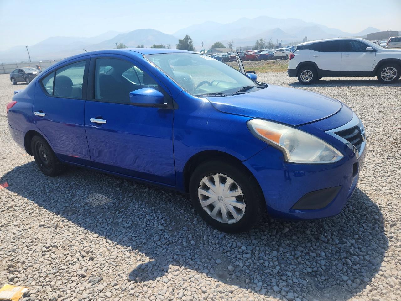 2015 NISSAN VERSA 1.6 SV — снимка 4