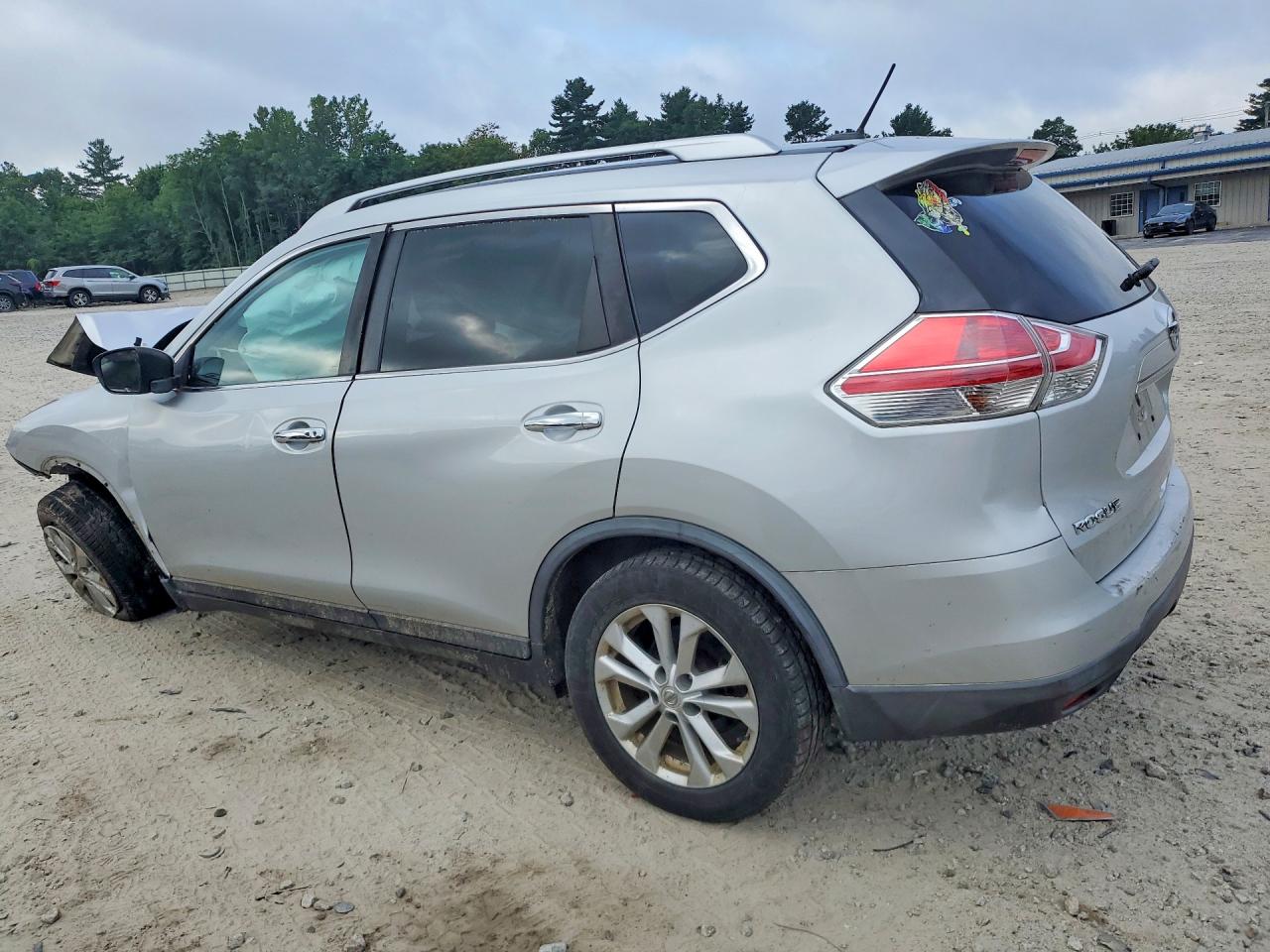 2016 NISSAN ROGUE SV — снимка 2