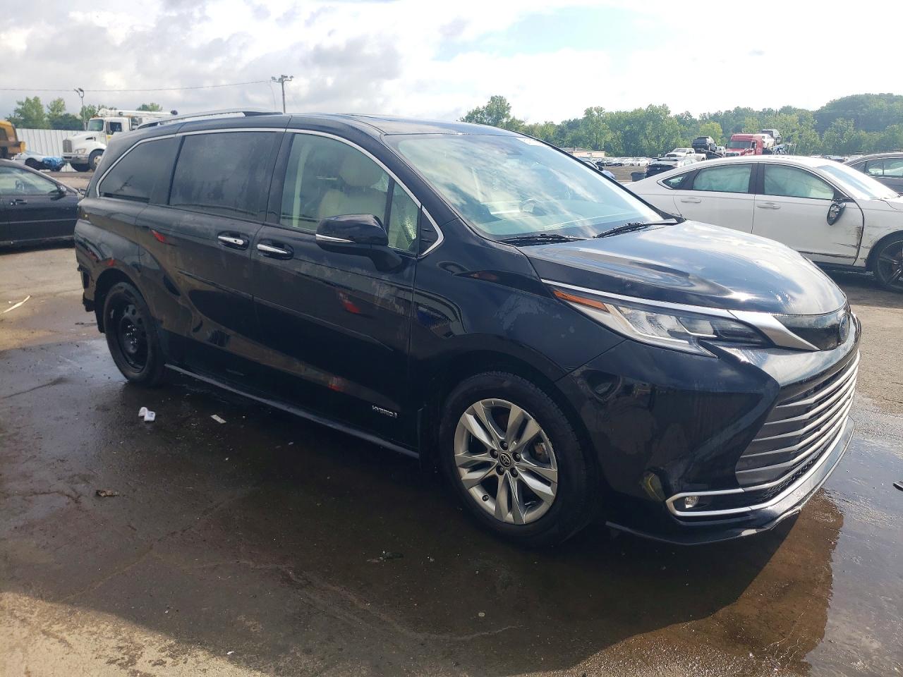 2021 TOYOTA SIENNA LIMITED 7-PASSENGER — снимка 4