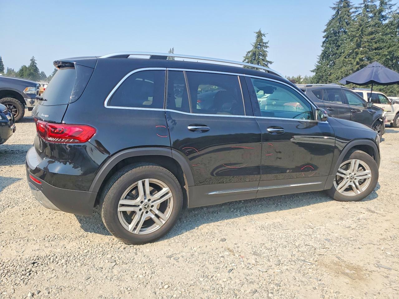 2023 MERCEDES-BENZ GLB 250 4MATIC — снимка 3