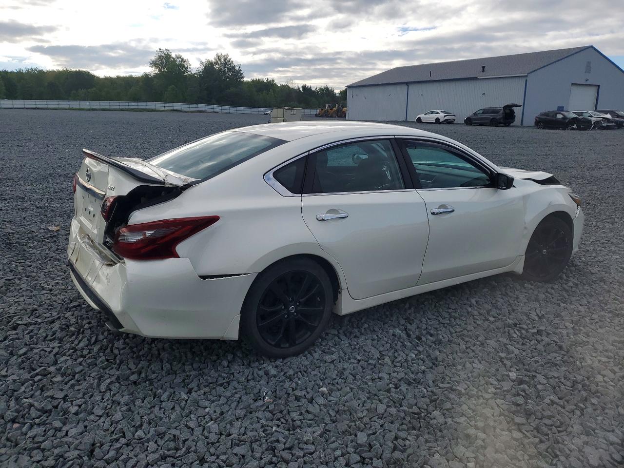 2017 NISSAN ALTIMA 2.5 SR — снимка 4