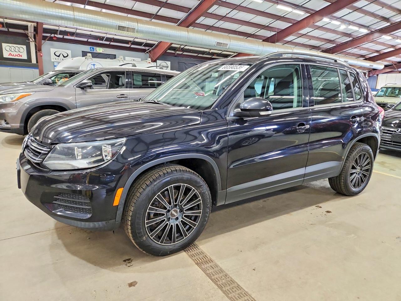 2016 VOLKSWAGEN TIGUAN S