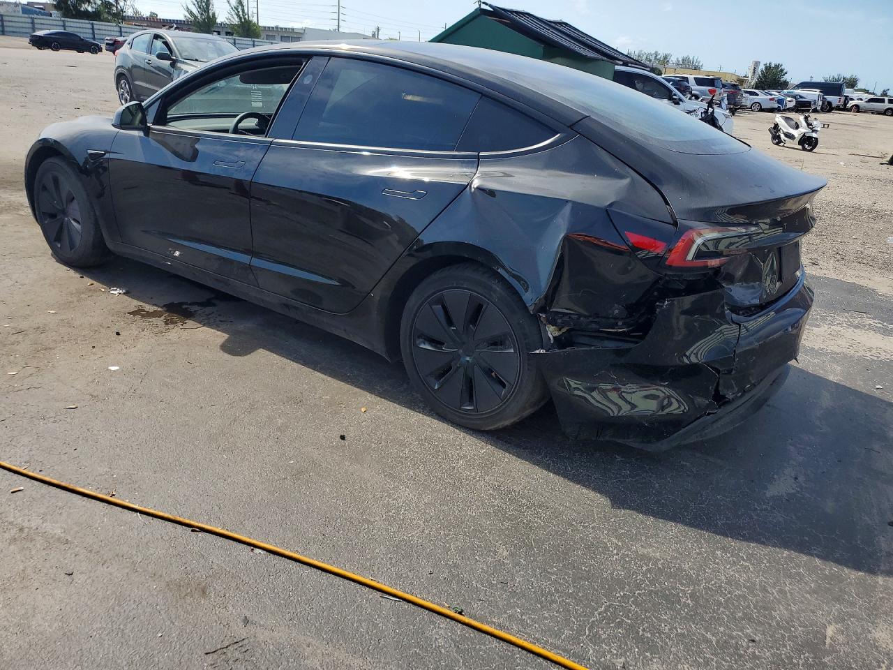 2024 TESLA MODEL 3 — снимка 2
