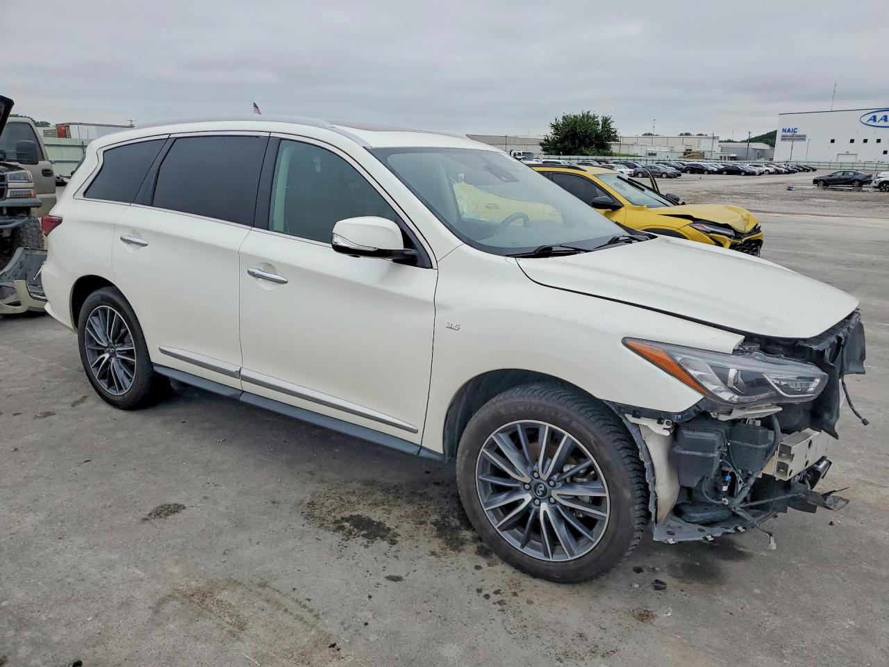 2020 INFINITI QX60 LUXE — снимка 4