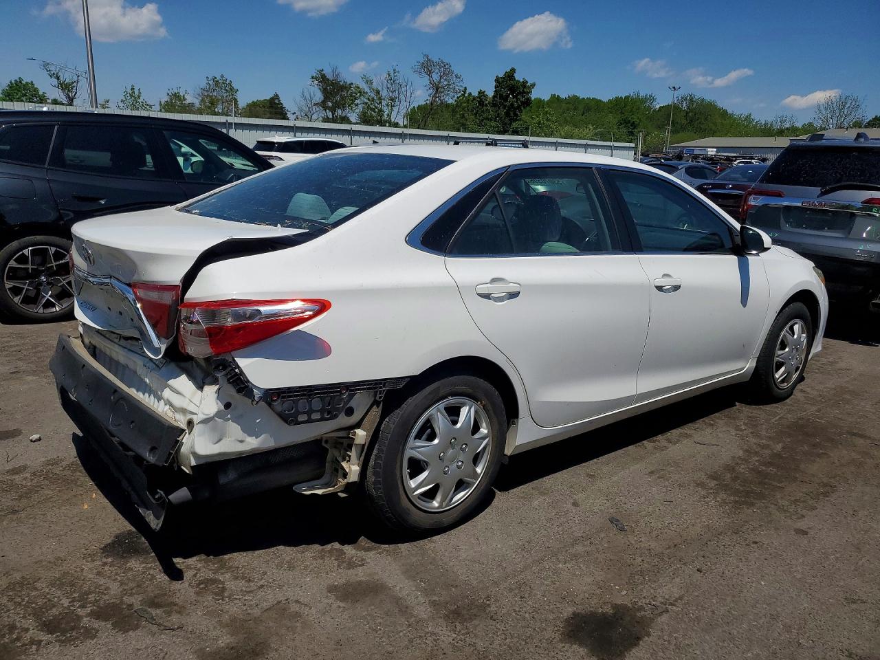 2017 TOYOTA CAMRY LE — снимка 3