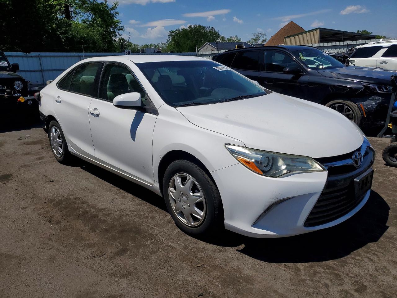 2017 TOYOTA CAMRY LE — снимка 4