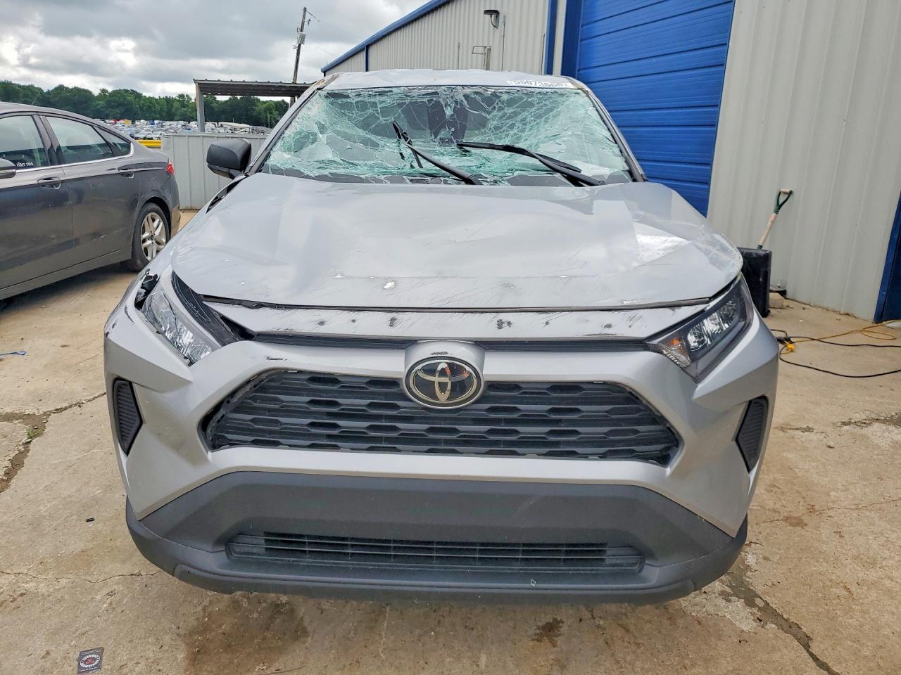 2022 TOYOTA RAV4 LE — снимка 5