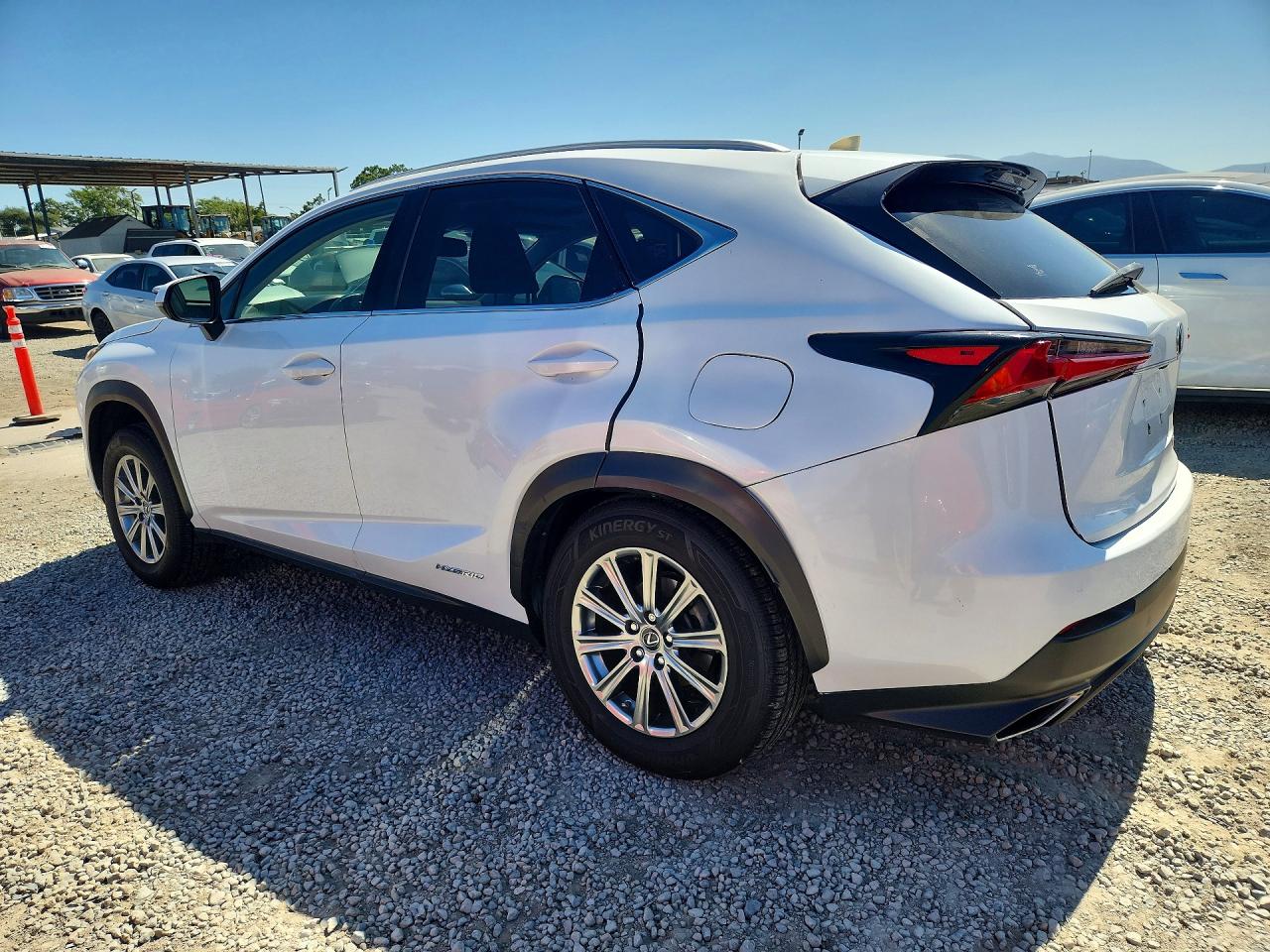 2018 LEXUS NX 300H — снимка 2