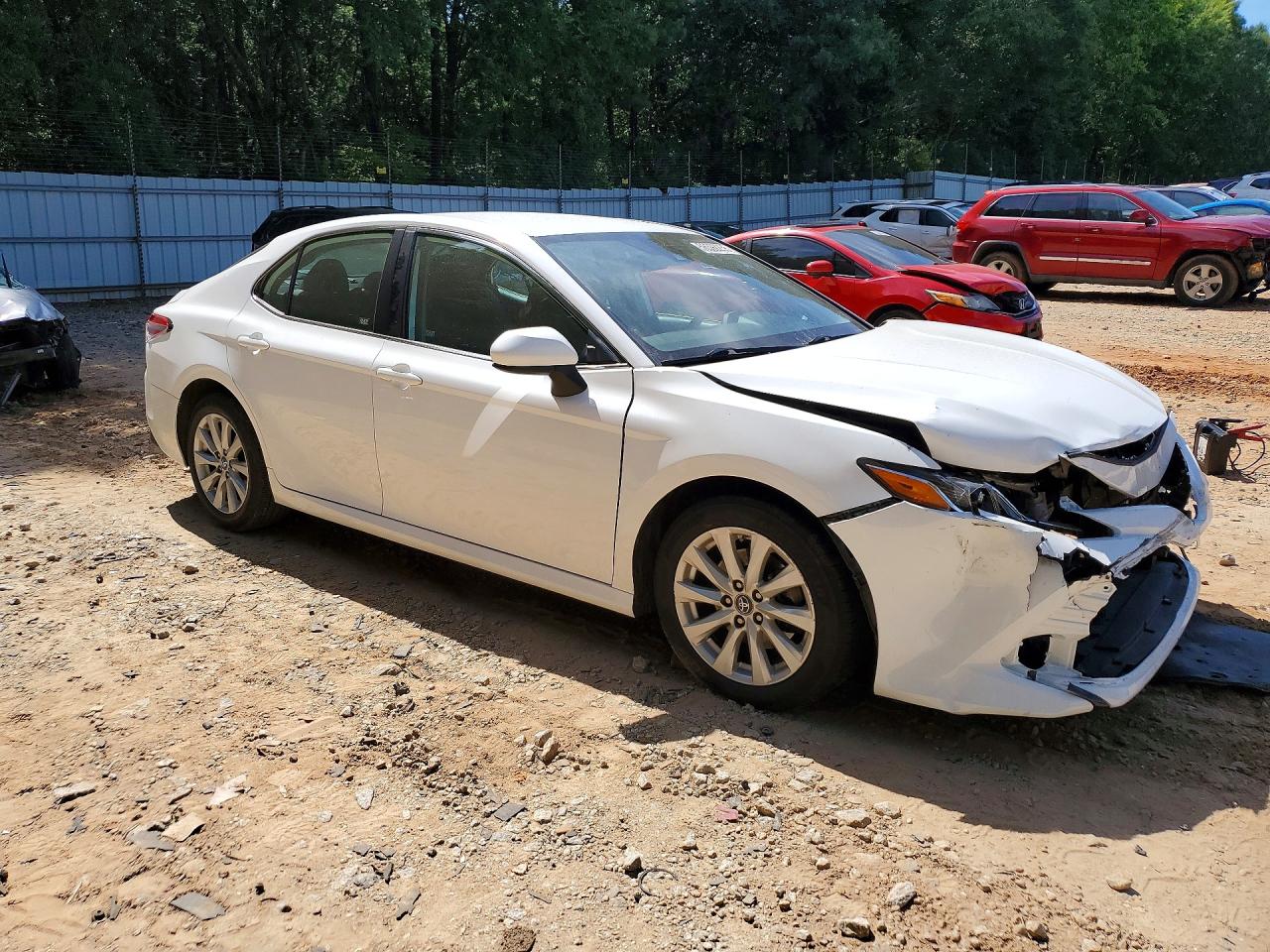 2019 TOYOTA CAMRY LE — снимка 4