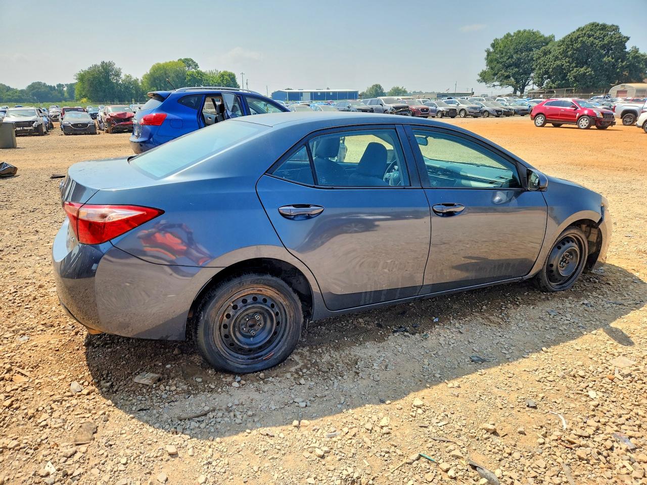 2017 TOYOTA COROLLA LE — снимка 3