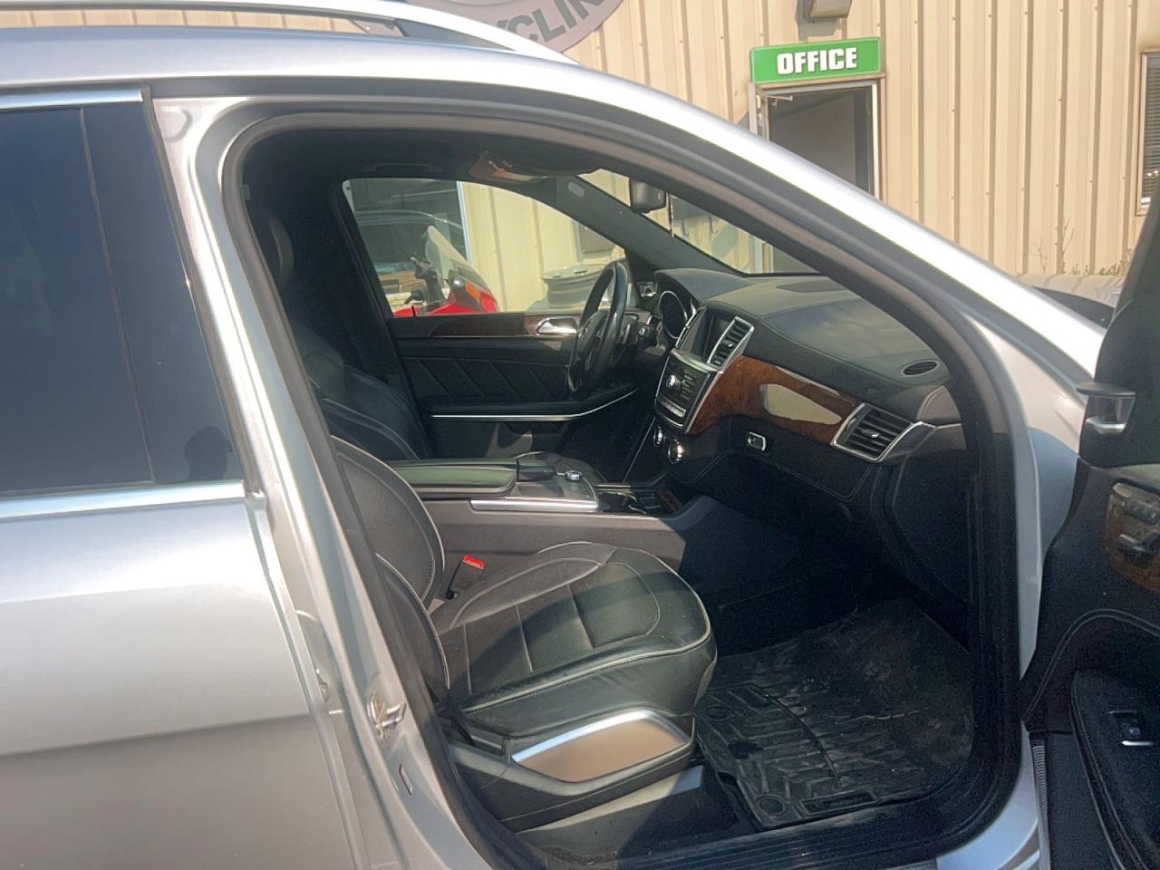 2013 MERCEDES-BENZ GL 550 4MATIC — снимка 5