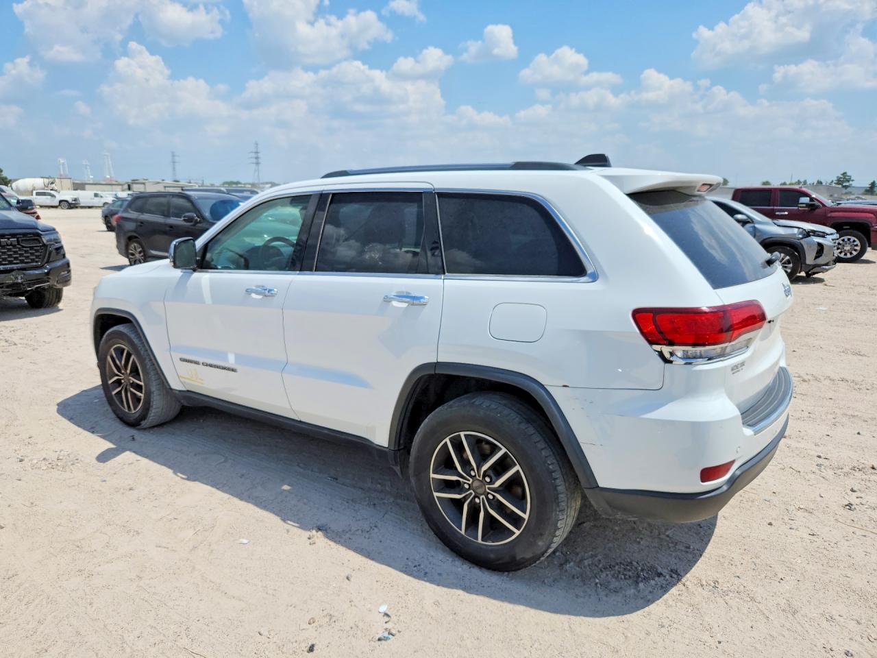 2020 JEEP GRAND CHEROKEE LIMITED — снимка 2