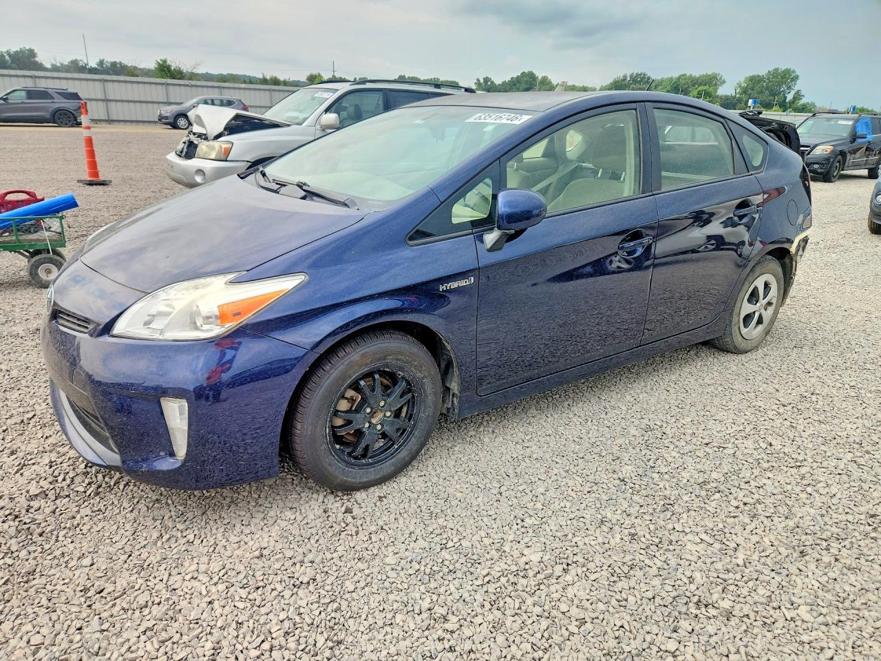 2015 TOYOTA PRIUS THREE