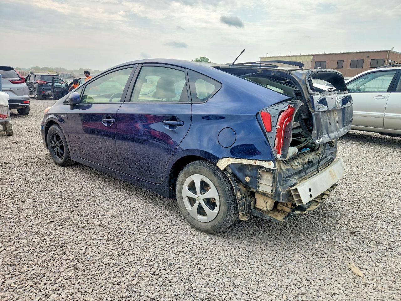 2015 TOYOTA PRIUS THREE — снимка 2