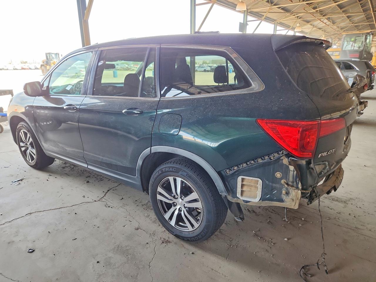2017 HONDA PILOT EXL — снимка 2