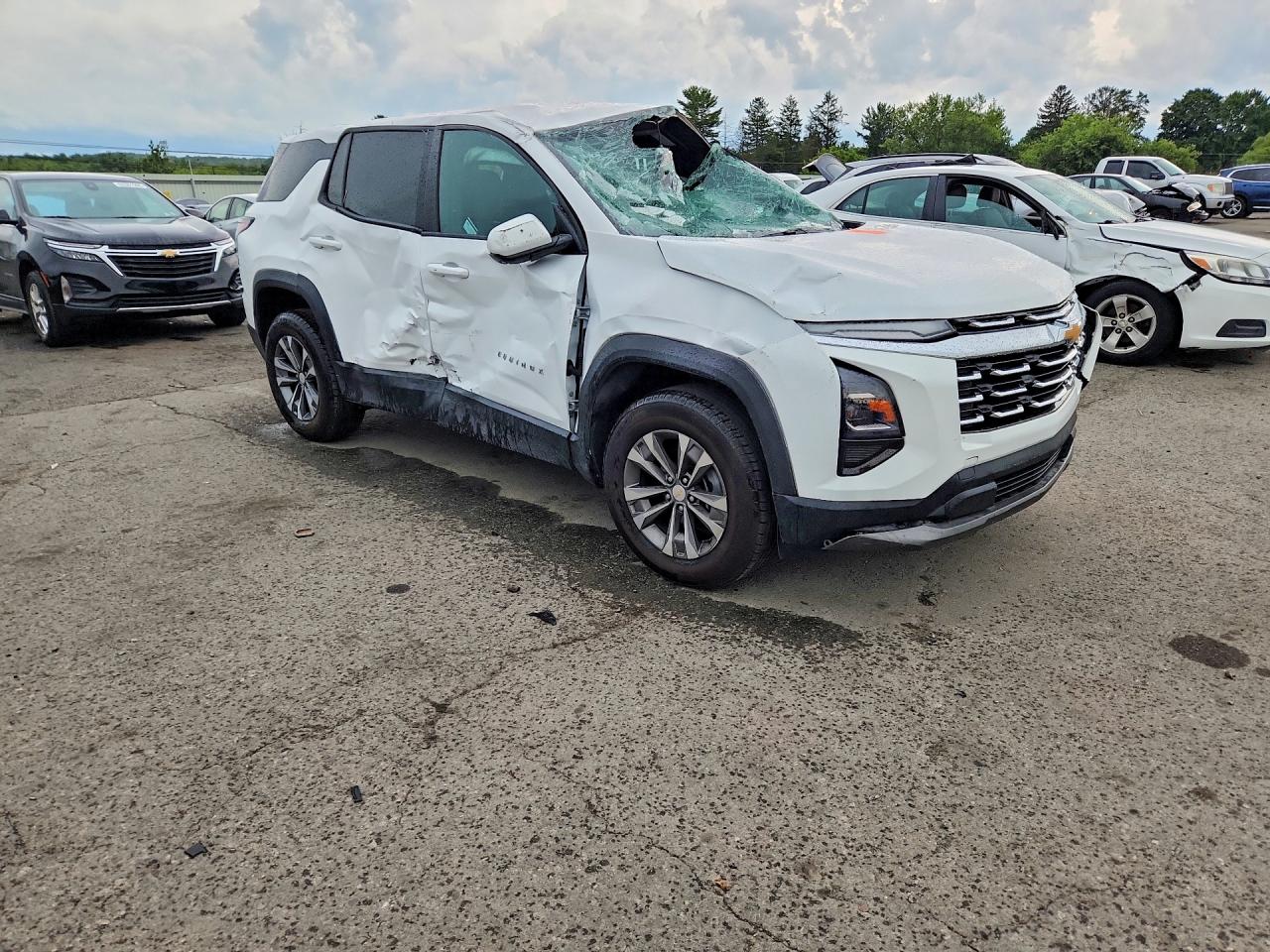 2025 CHEVROLET EQUINOX LT — снимка 4