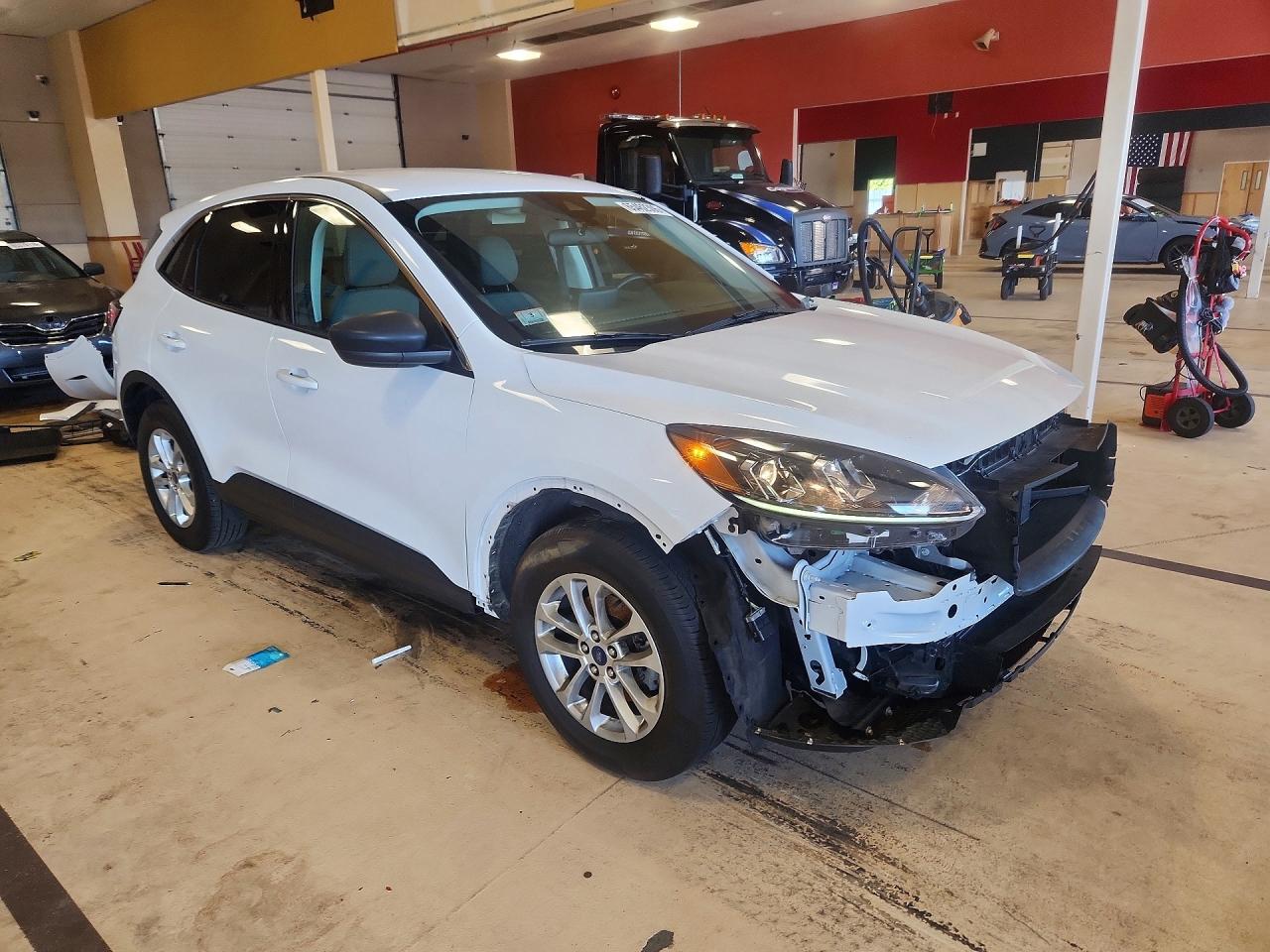 2022 FORD ESCAPE SE — снимка 4