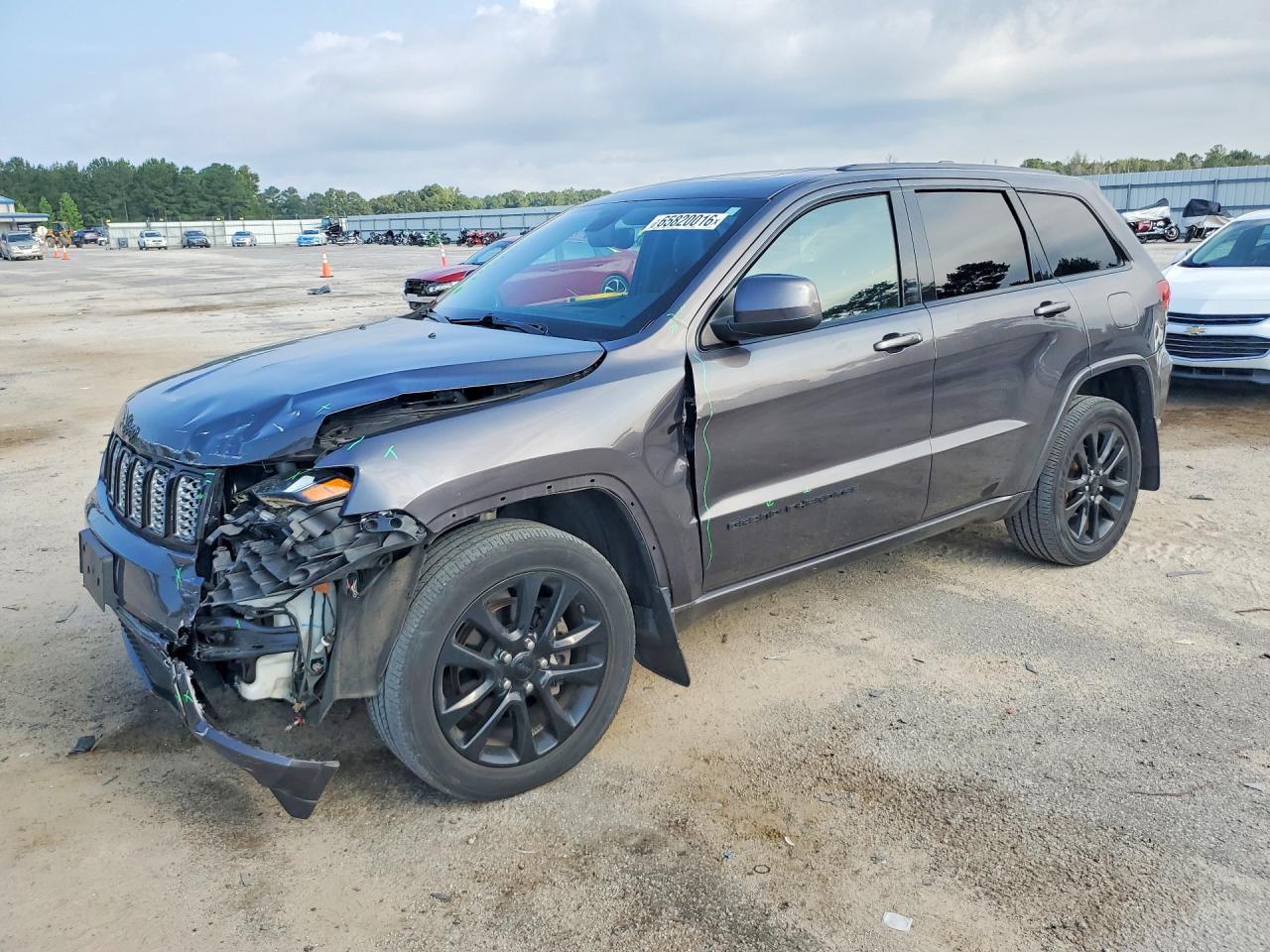 2020 JEEP GRAND CHEROKEE LAREDO