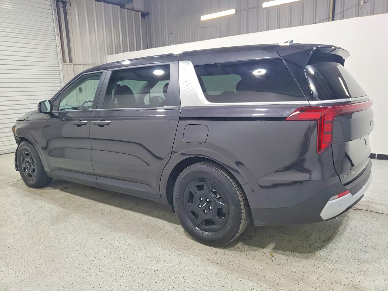 2026 KIA CARNIVAL LXS — снимка 2