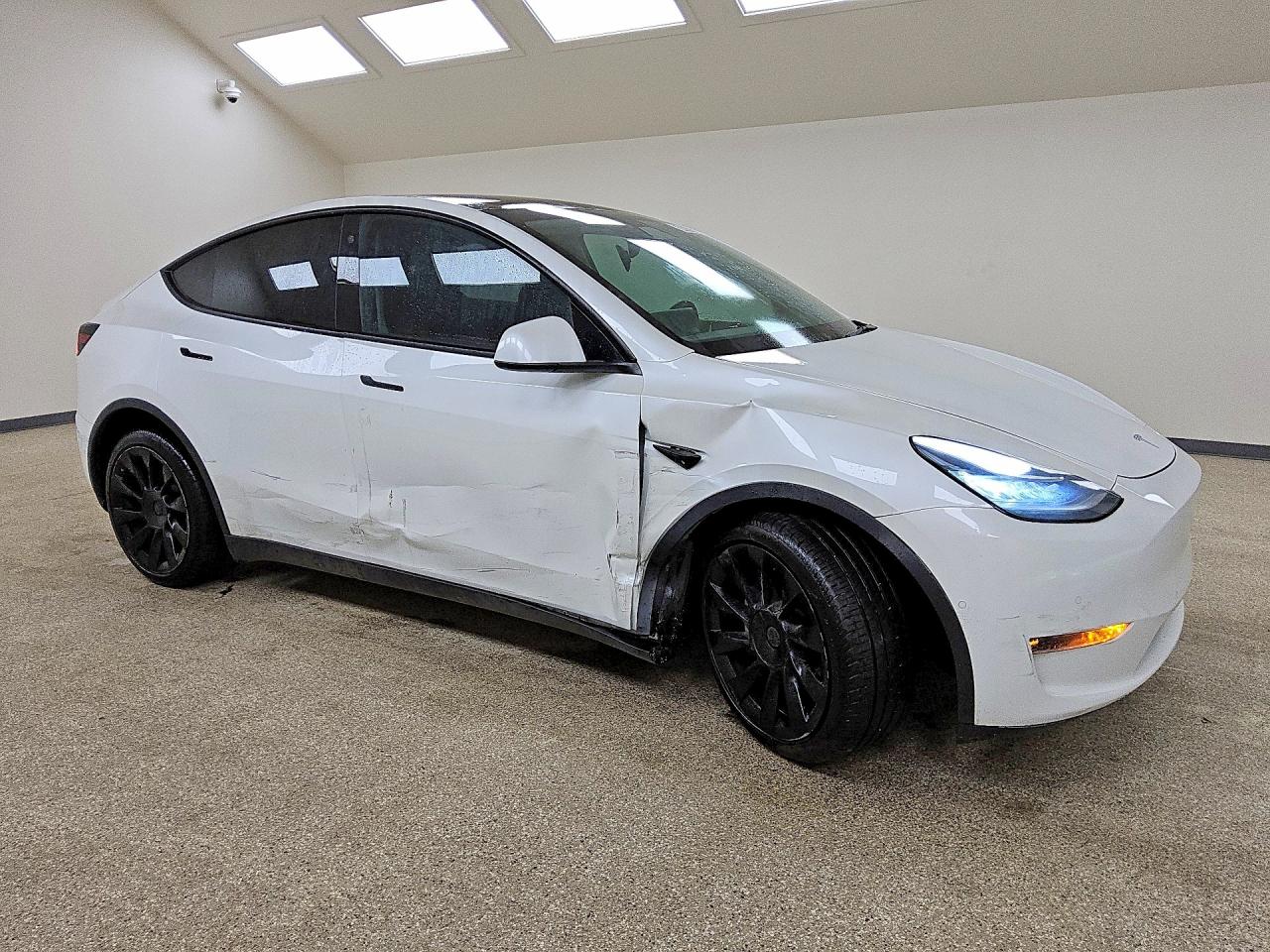 2021 TESLA MODEL Y — снимка 4