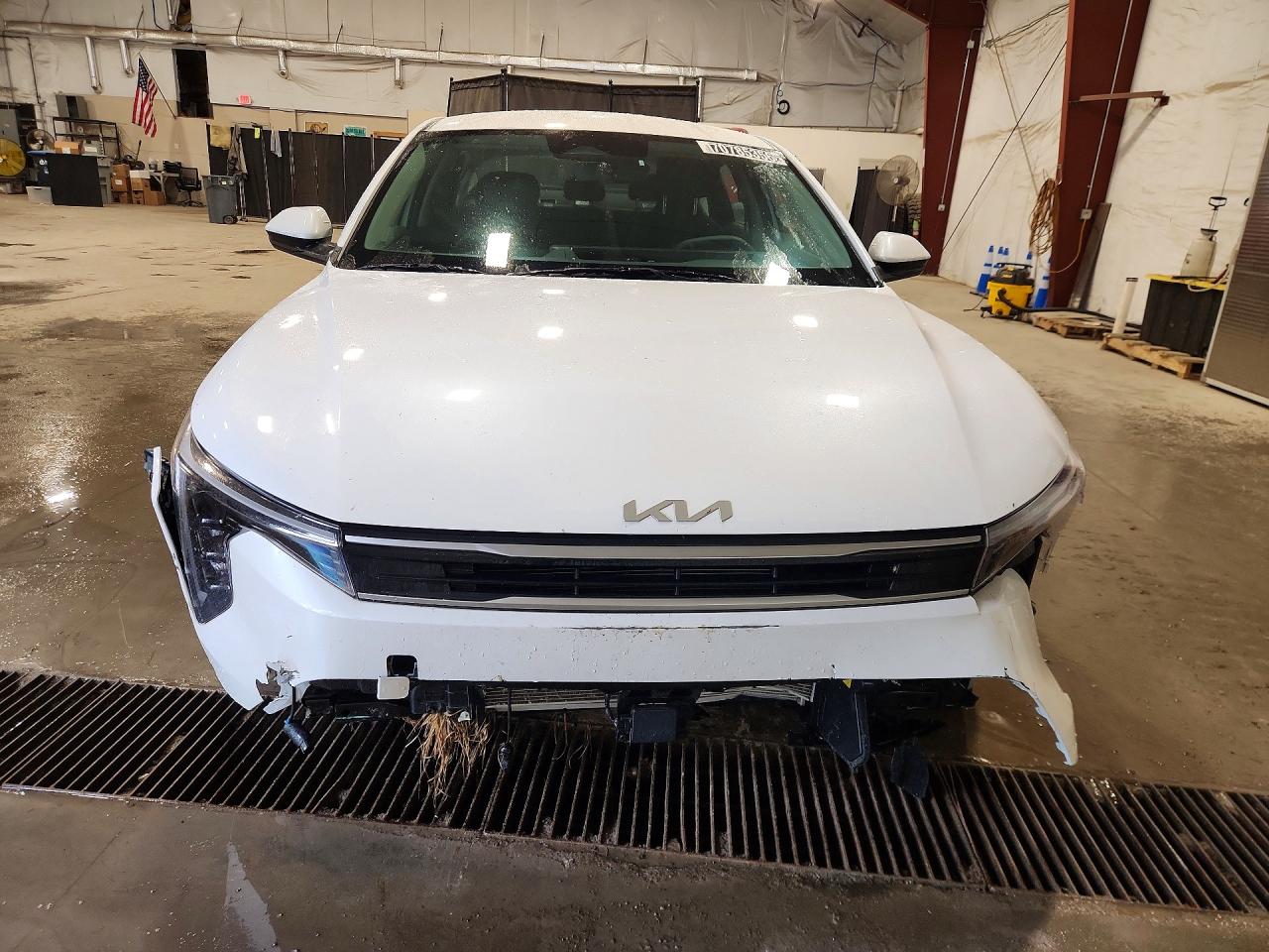 2026 KIA K4 LXS — photo 5