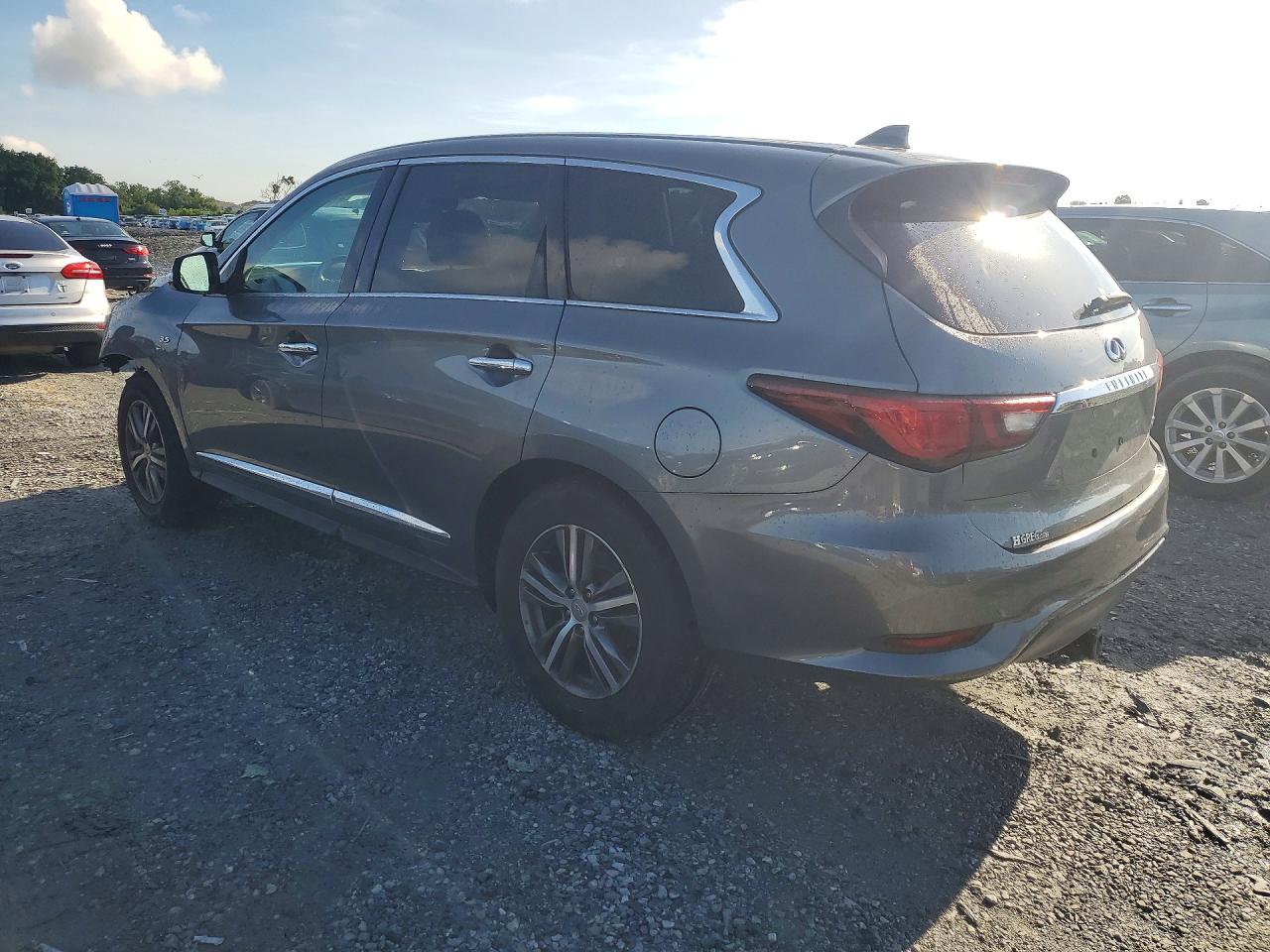 2020 INFINITI QX60 PURE — снимка 2