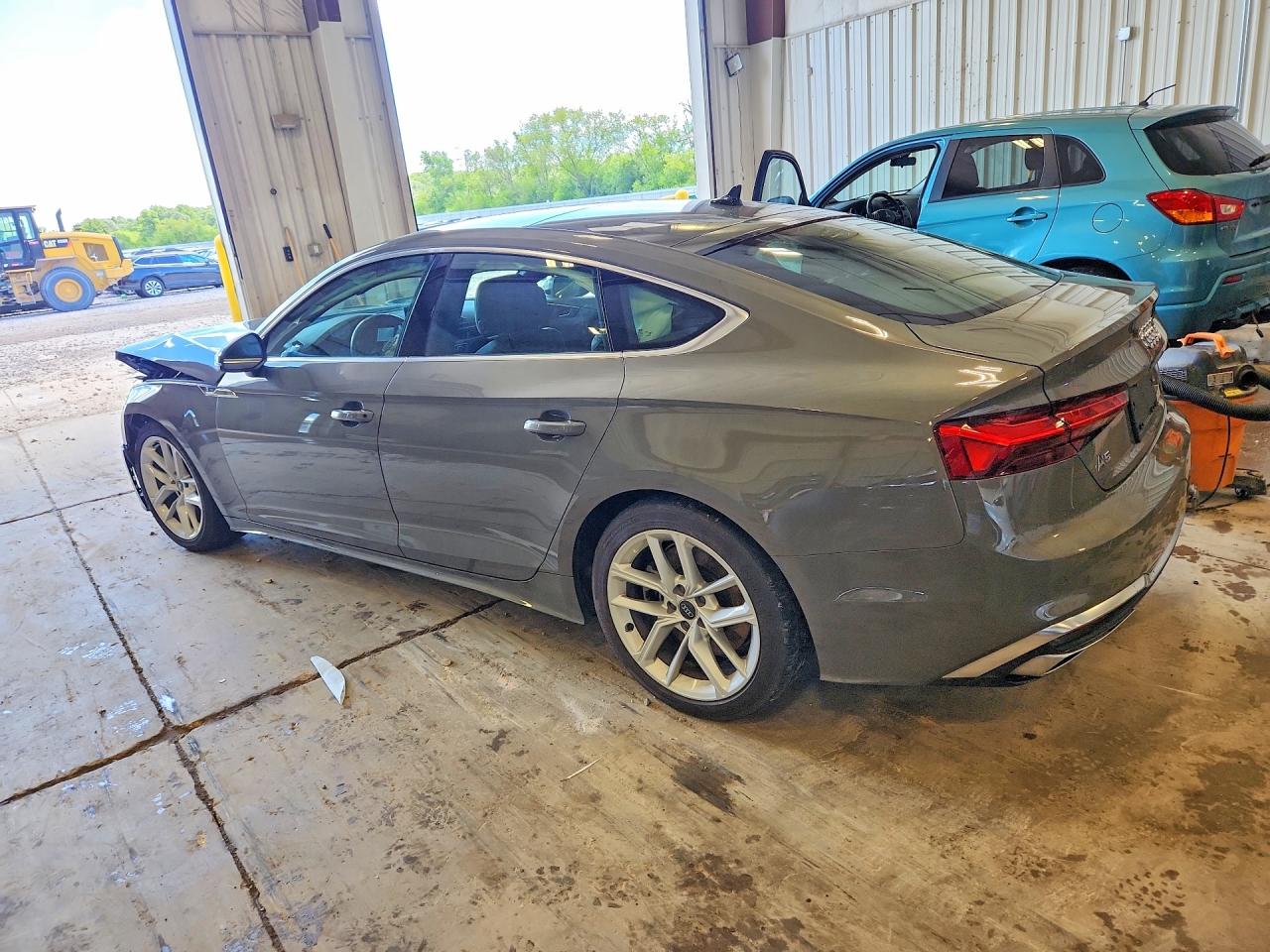2024 AUDI A5 PREMIUM PLUS 45 — снимка 2