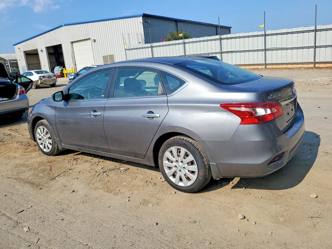 2017 NISSAN SENTRA S — снимка 2