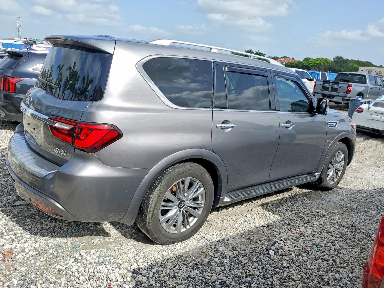 2020 INFINITI QX80 LUXE — снимка 3