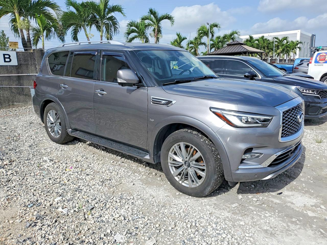 2020 INFINITI QX80 LUXE — снимка 4