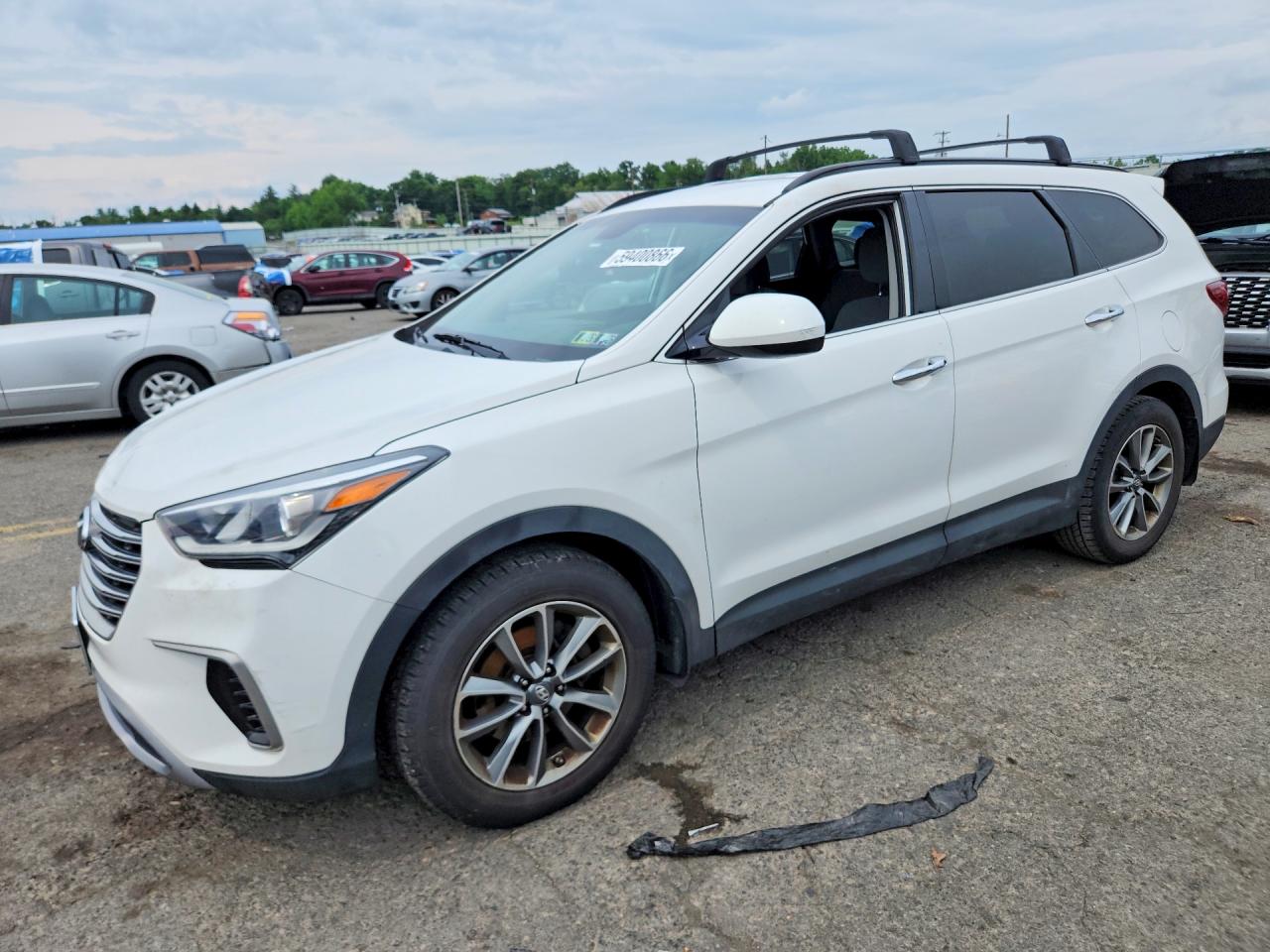 2017 HYUNDAI SANTA FE SE