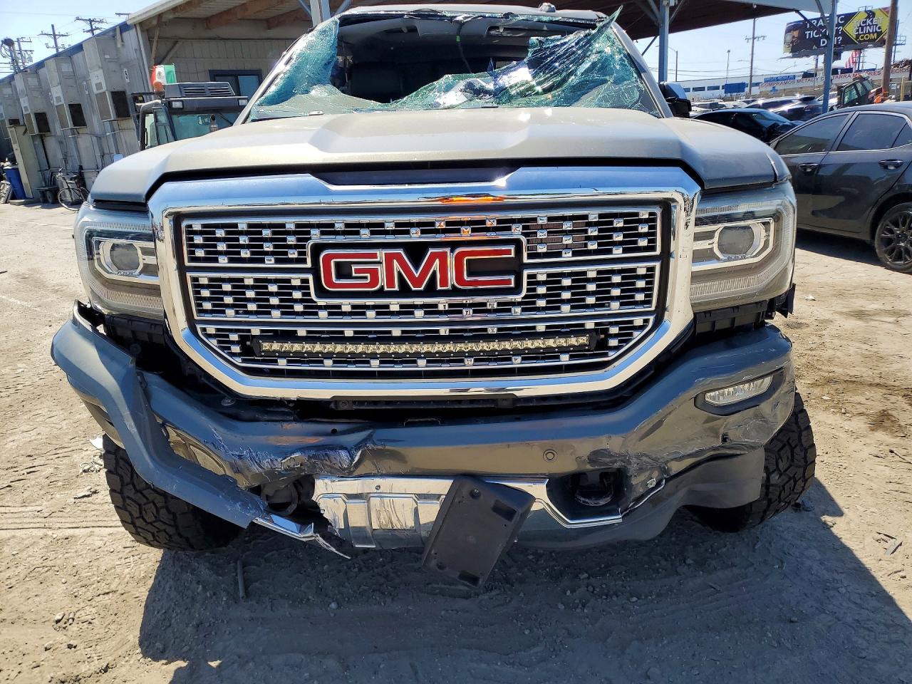 2018 GMC SIERRA K1500 DENALI — снимка 5